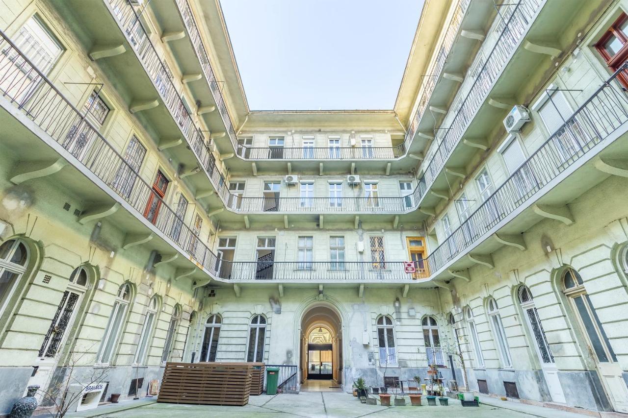 King93 Apartment In Central Budapest. エクステリア 写真